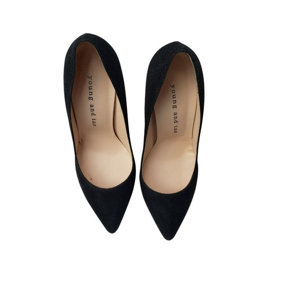 Black Stiletto with Gold Heels - Picture 3 of 6